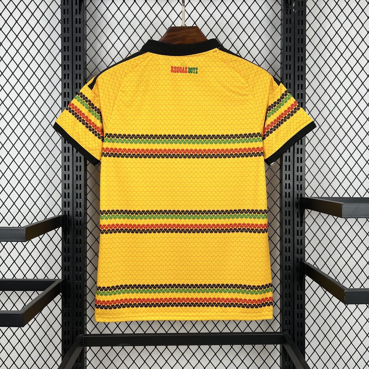 Maillot Jamaïque Domicile 2026 : porté